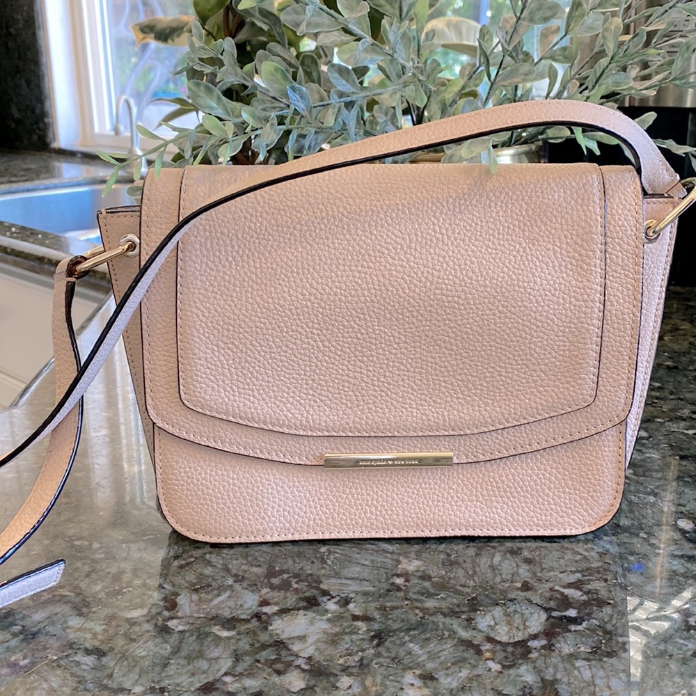 Kate Spade New York, Pebbled Leather Blush Handbag w/Adjustable Shoulder…